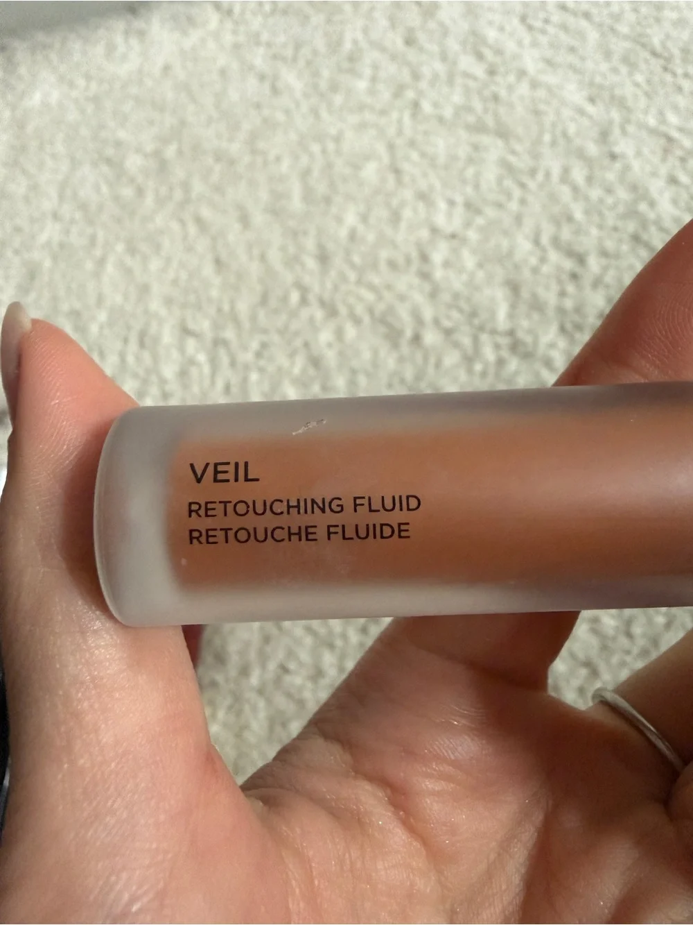Hourglass enhances hue